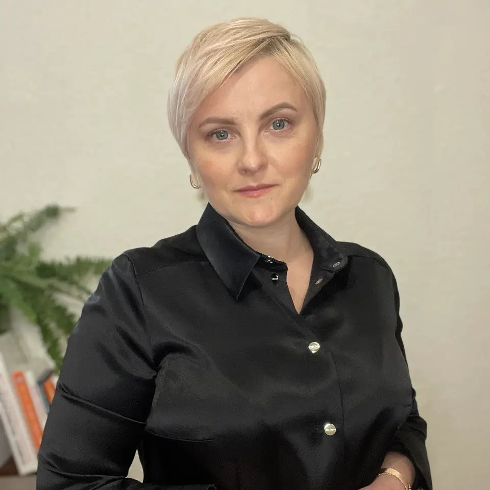 Анна Макарова